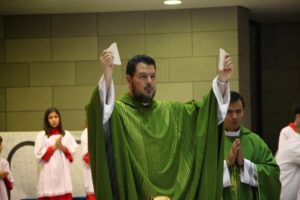 2012 - Padre Marcos Luis nomeado pároco- Paróquia Nossa Senhora da Esperança, Asa Norte, Brasília-DF
